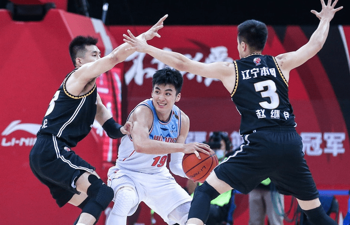  都灵德比战平两队各取一分  